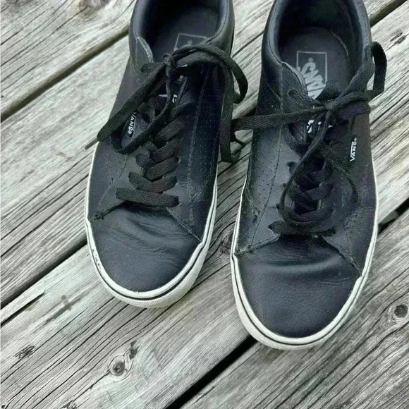 Vans leather shoes. Fall season start - Picture 7 of 7